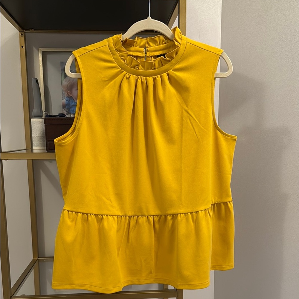Ann Taylor Yellow Sleeveless Ruffled Peplum Blouse